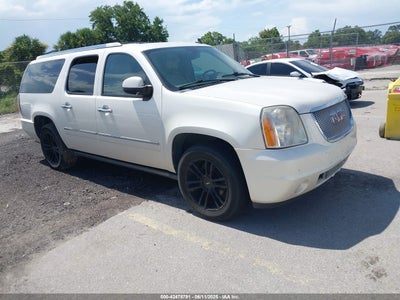 GMC YUKON XL 1500 2011