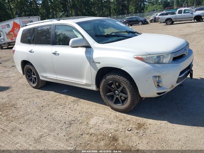 TOYOTA HIGHLANDER HYBRID 2013