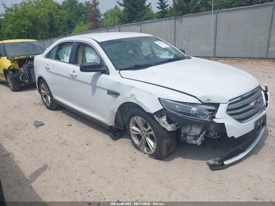 FORD TAURUS 2018