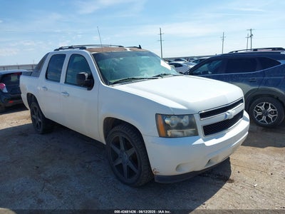 CHEVROLET AVALANCHE 1500 2011