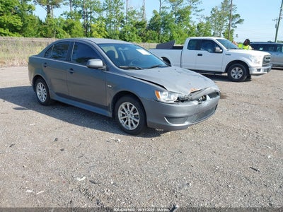 MITSUBISHI LANCER 2010