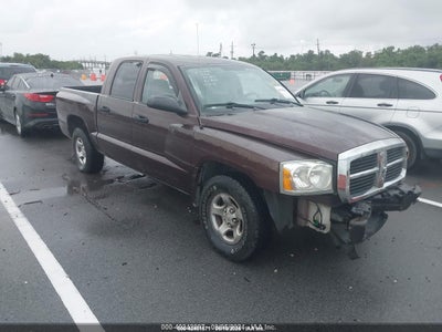 DODGE DAKOTA 2005