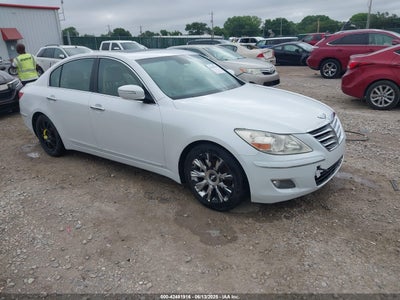 HYUNDAI GENESIS 2011