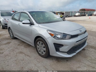 KIA RIO 2021