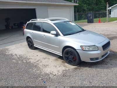 VOLVO V50 2009