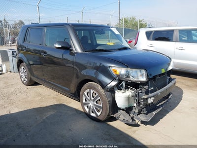 SCION XB 2014