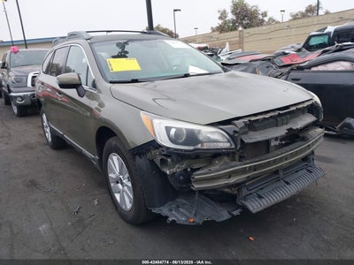 SUBARU OUTBACK 2016
