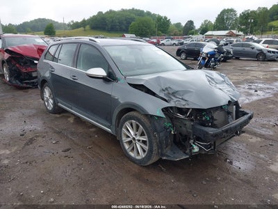 VOLKSWAGEN GOLF ALLTRACK 2017