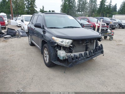 TOYOTA HIGHLANDER 2013