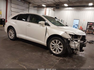 TOYOTA VENZA 2015