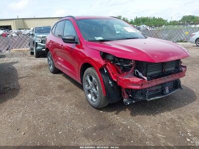 FORD ESCAPE 2024