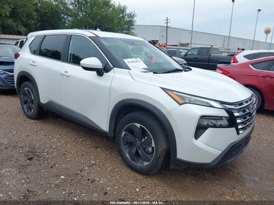 NISSAN ROGUE 2024