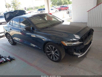 VOLVO S60 2022