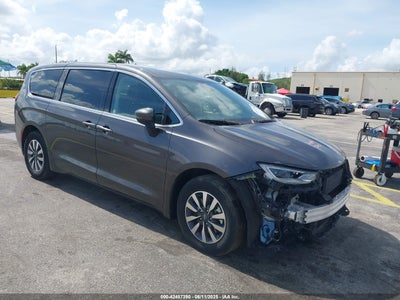 CHRYSLER PACIFICA HYBRID 2023