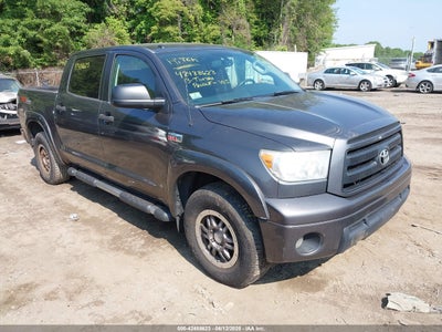 TOYOTA TUNDRA 2013