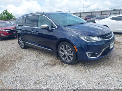 CHRYSLER PACIFICA 2018