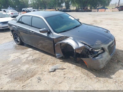 CHRYSLER 300 2023