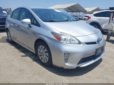 TOYOTA PRIUS PLUG-IN 2012