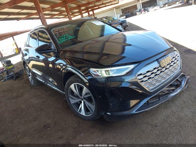 AUDI Q8 E-TRON 2024