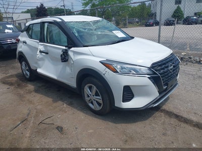 NISSAN KICKS 2024