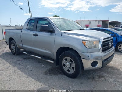 TOYOTA TUNDRA 2013
