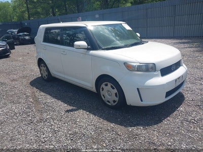 SCION XB 2009