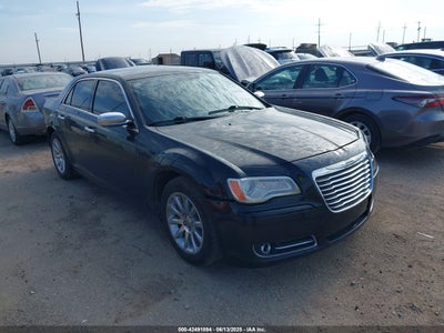CHRYSLER 300 2012