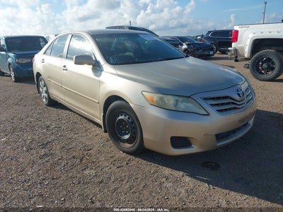 TOYOTA CAMRY 2010