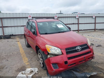 TOYOTA RAV4 2010