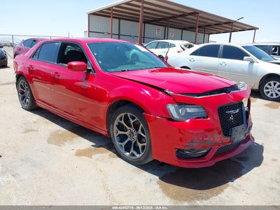 CHRYSLER 300 2017