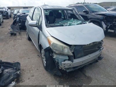 TOYOTA YARIS 2013