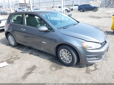 VOLKSWAGEN GOLF 2015