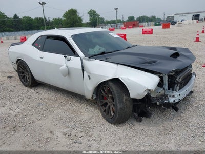 DODGE CHALLENGER 2016