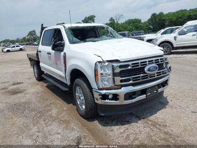 FORD F-250 2025