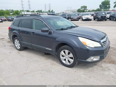 SUBARU OUTBACK 2011