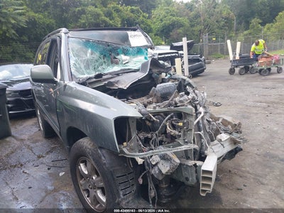 TOYOTA HIGHLANDER 2005