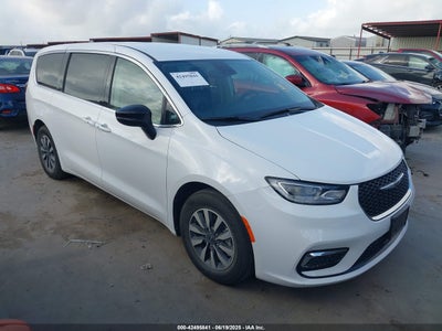 CHRYSLER PACIFICA HYBRID 2024