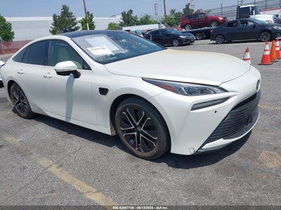 TOYOTA MIRAI 2022