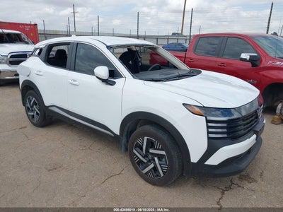 NISSAN KICKS 2025