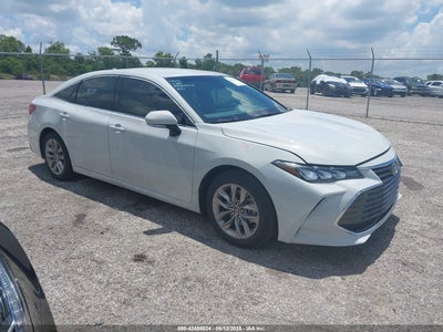 TOYOTA AVALON 2022