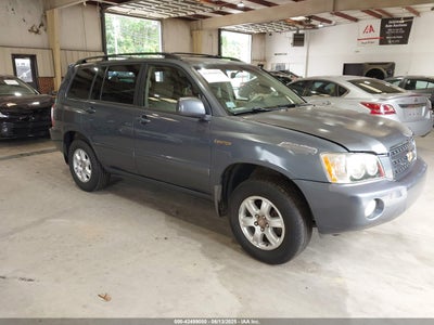 TOYOTA HIGHLANDER 2002
