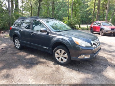 SUBARU OUTBACK 2012