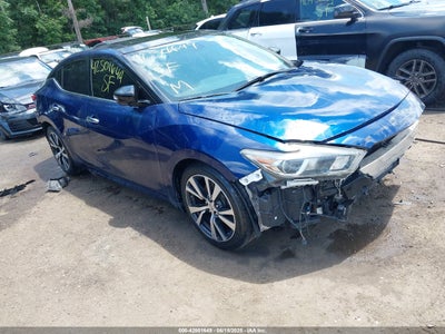 NISSAN MAXIMA 2017