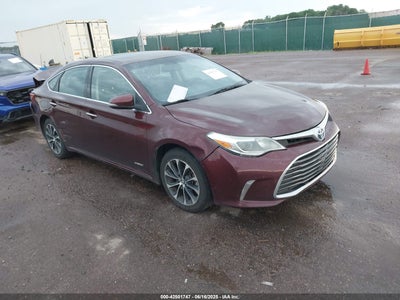 TOYOTA AVALON HYBRID 2016