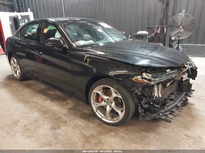 ALFA ROMEO GIULIA 2021