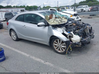 KIA FORTE KOUP 2016