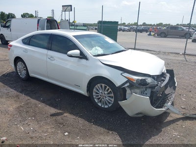 TOYOTA AVALON HYBRID 2015