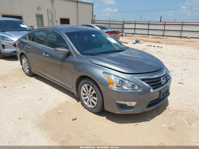NISSAN ALTIMA 2015