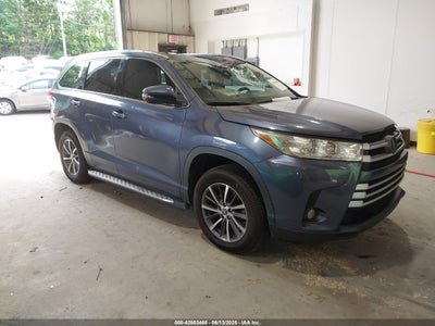 TOYOTA HIGHLANDER 2019