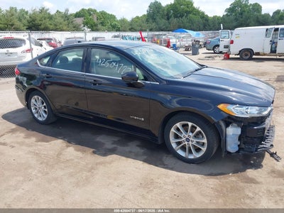 FORD FUSION HYBRID 2019